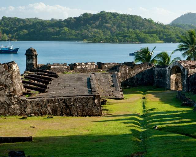 Colón: La Puerta Caribeña de Panamá